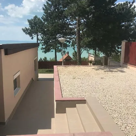 Kenese Panoráma Apartman